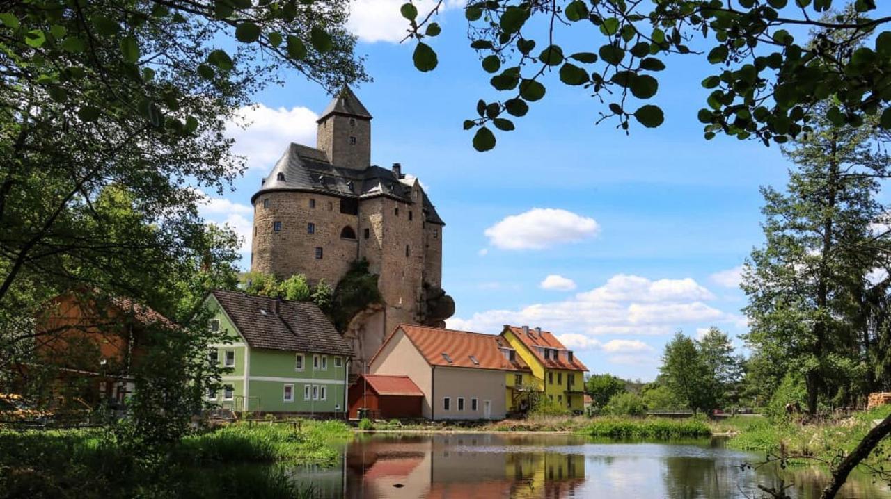 Ferienwohnung Und Sommerhaus Unter Der Burg Falkenberg  Dış mekan fotoğraf